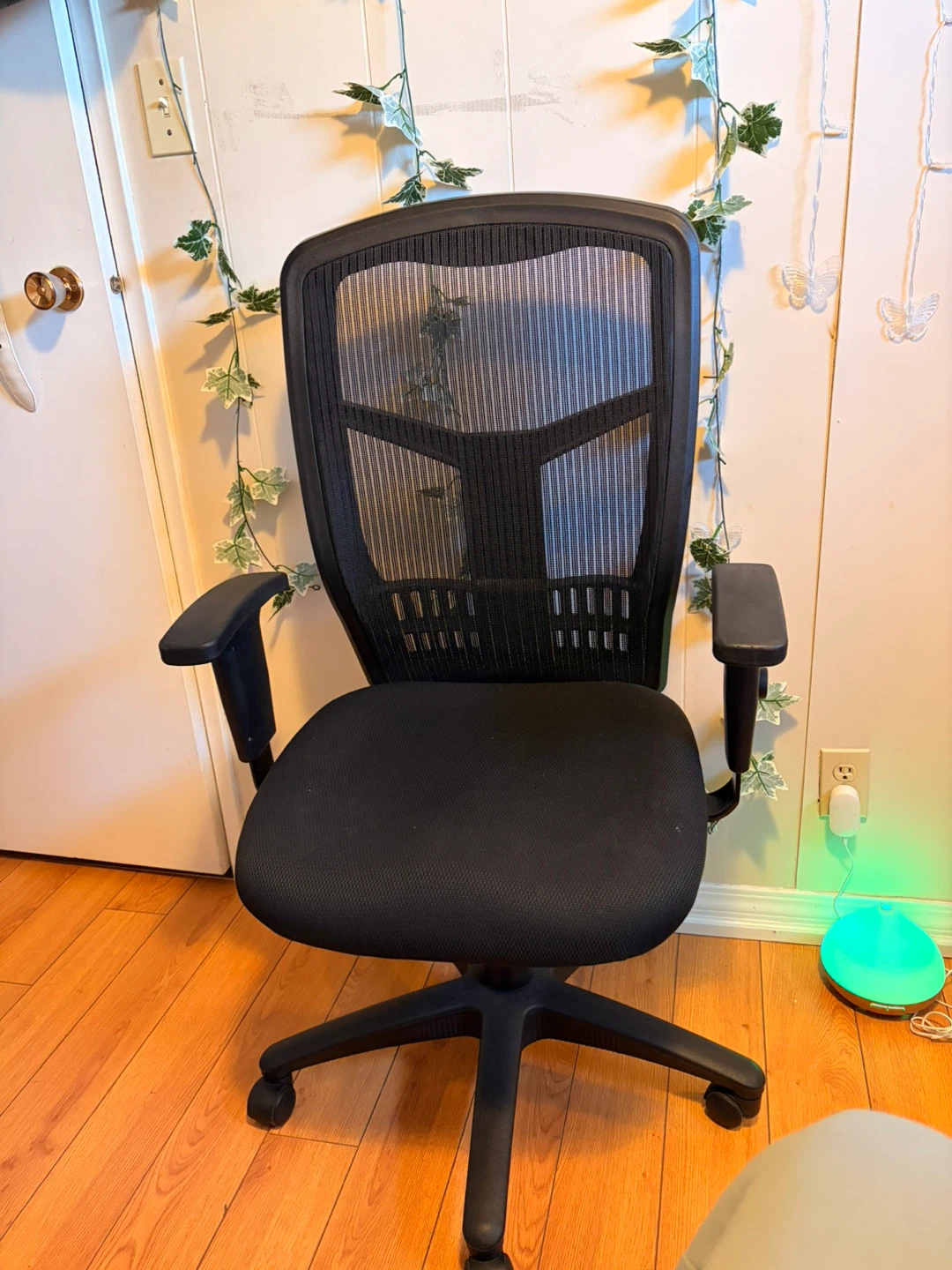 Black Mesh Office Chair