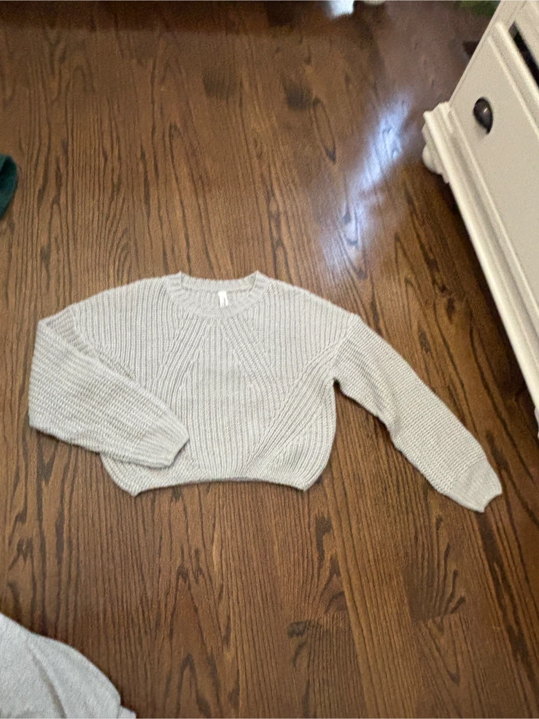Aéropstale Kids Light Grey Cropped Knit Sweater