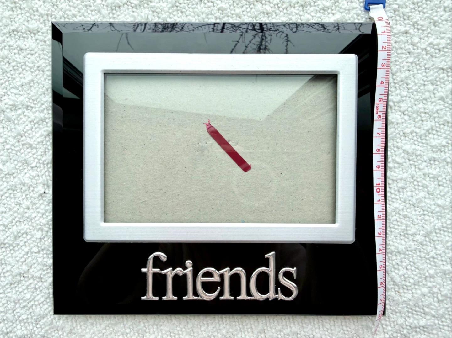 Black and Silver Tone Friends Picture Frame Holds - photo 3