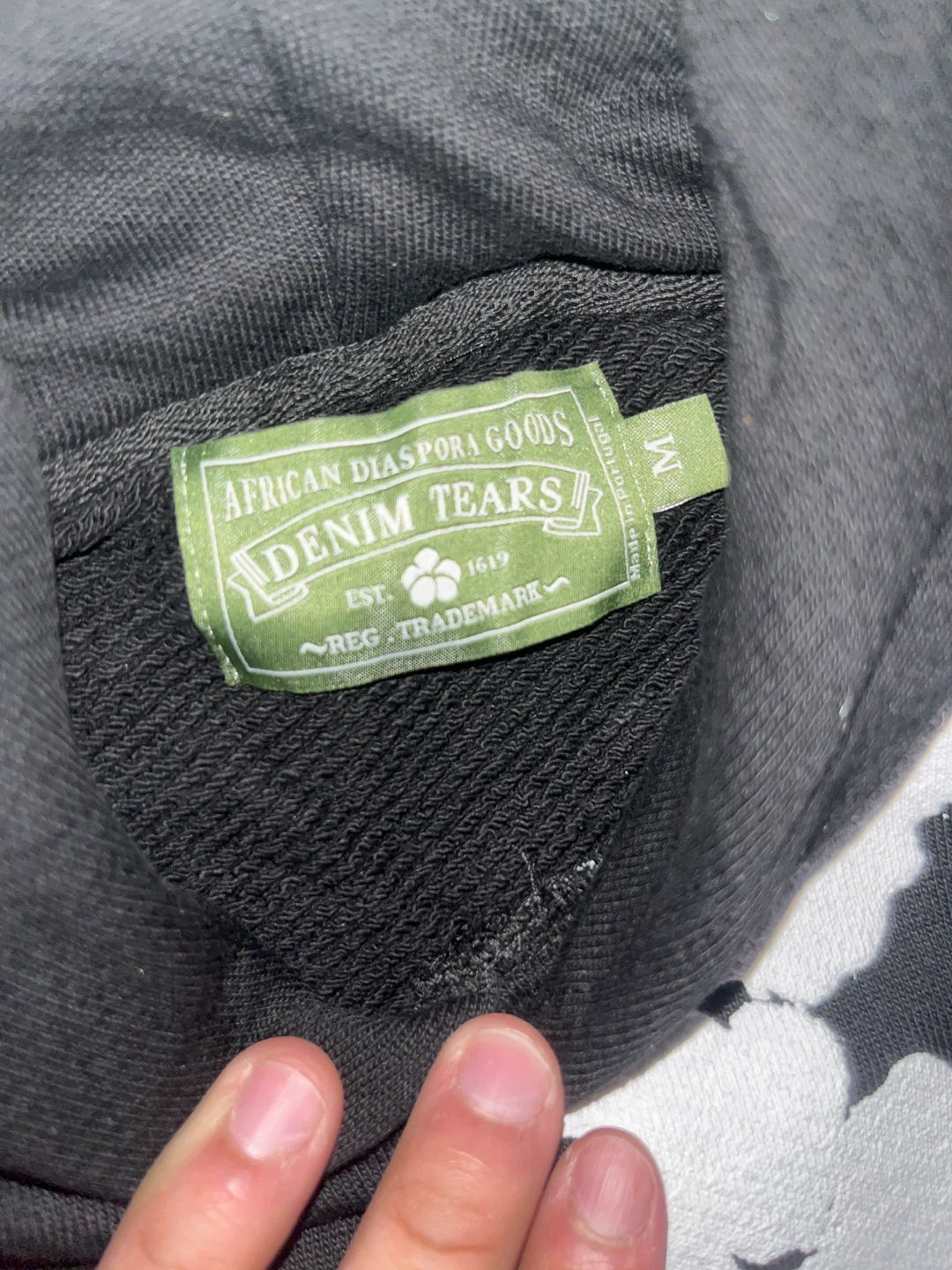 Denim Tears Hoodie - Black with White Floral Print - Size M - photo 2