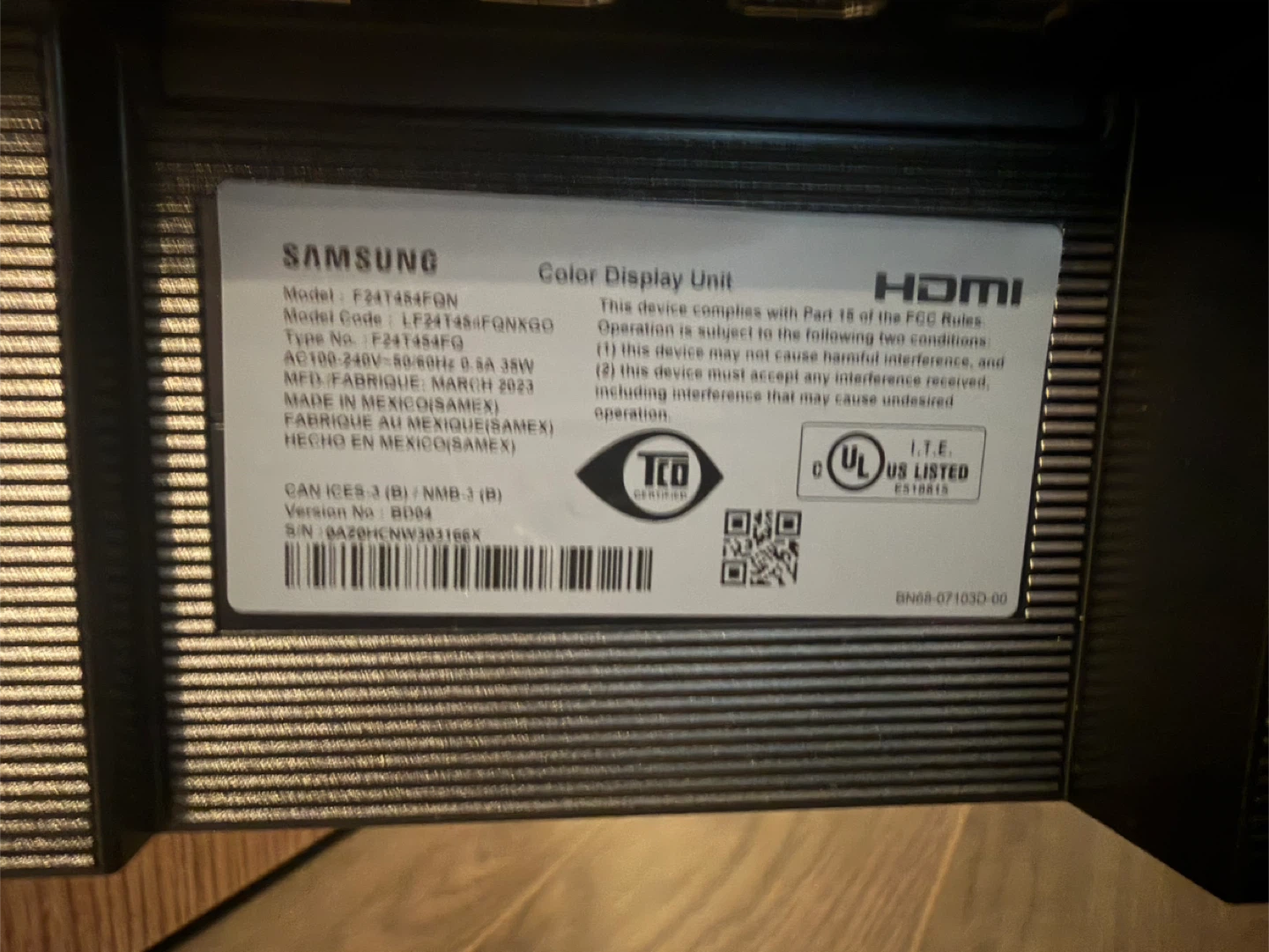 Samsung 24” Monitor – Excellent Condition - photo 3