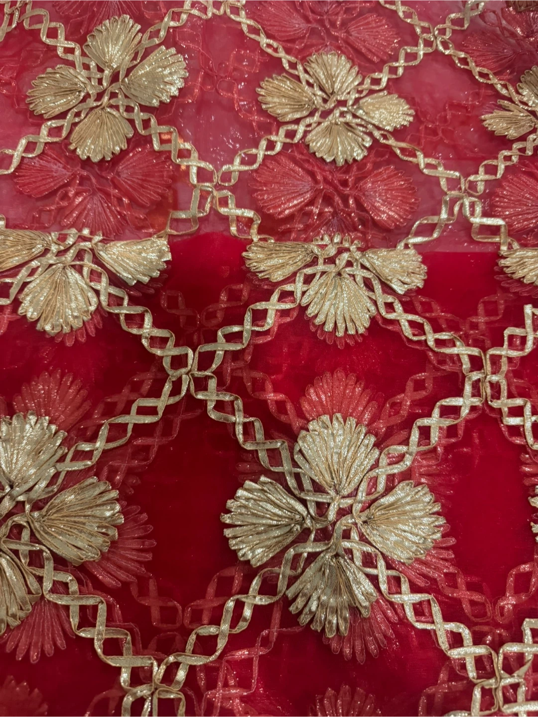 Red Fabric with Gold Embroidery 🏆 - photo 3