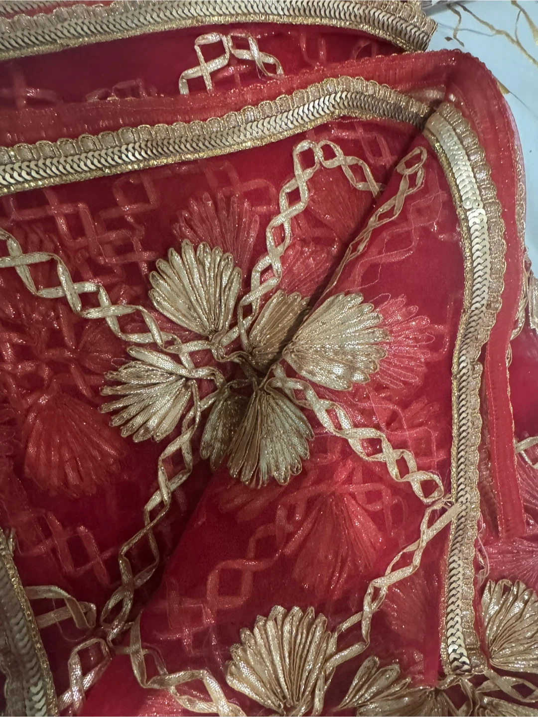 Red Fabric with Gold Embroidery 🏆 - photo 2