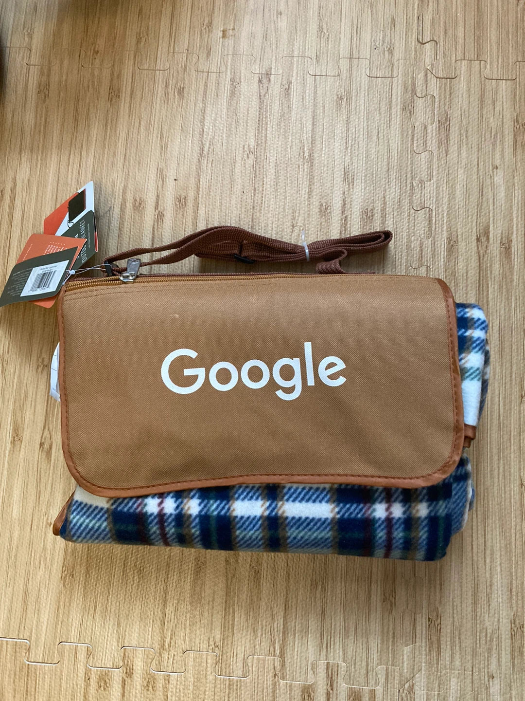 Oniva Blanket Tote Outdoor Blanket
