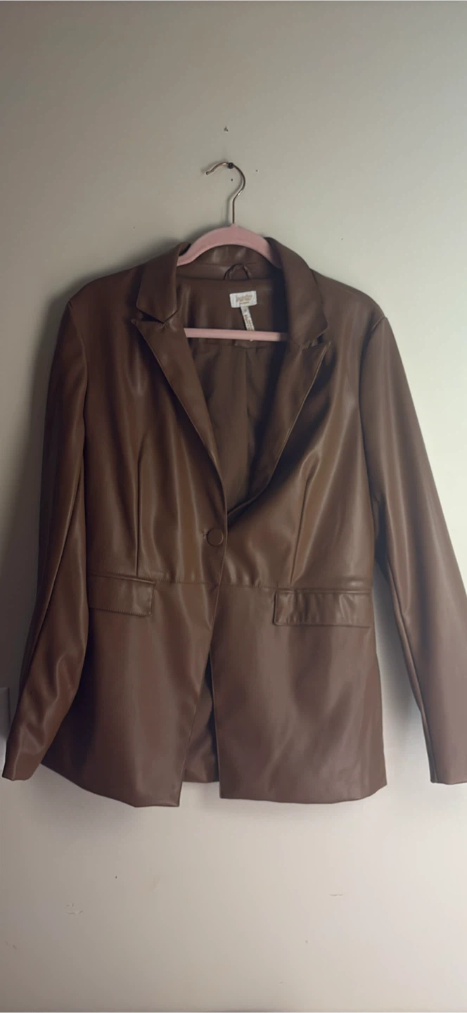 Laundry by Shelly segal leather jacket