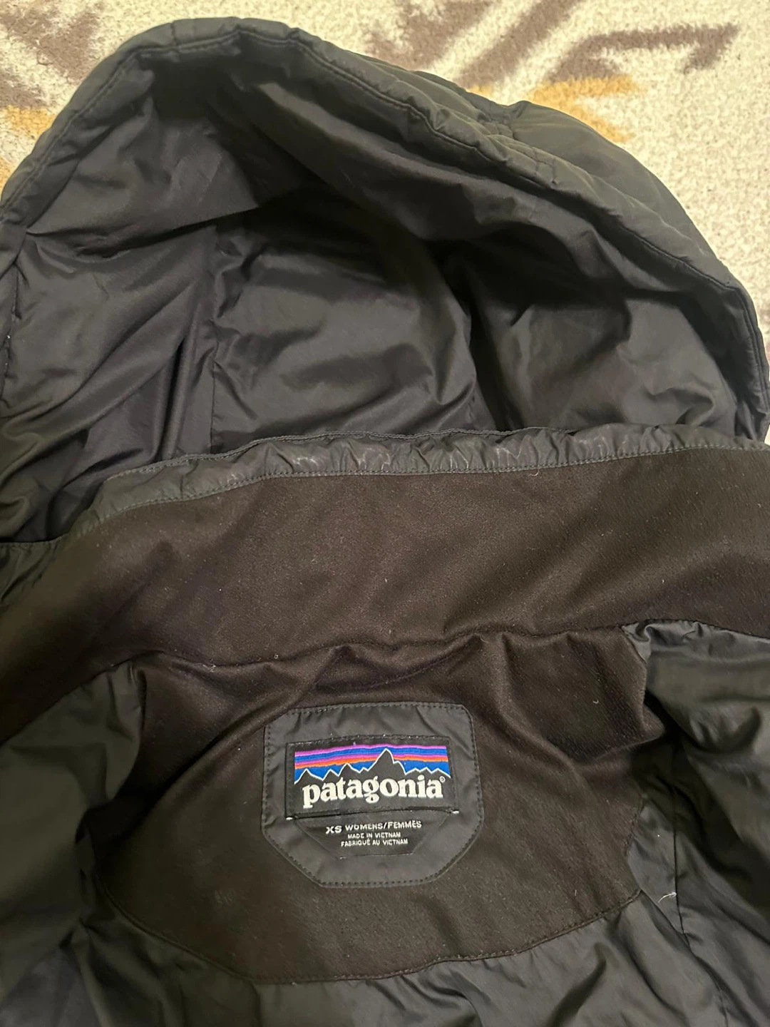 Patagonia Black Down Parka Coat - Women's 🏆 XS - photo 2
