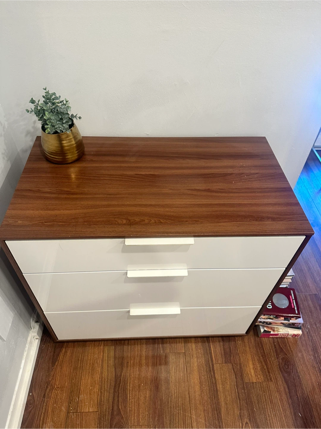 3-Drawer Dresser - photo 2