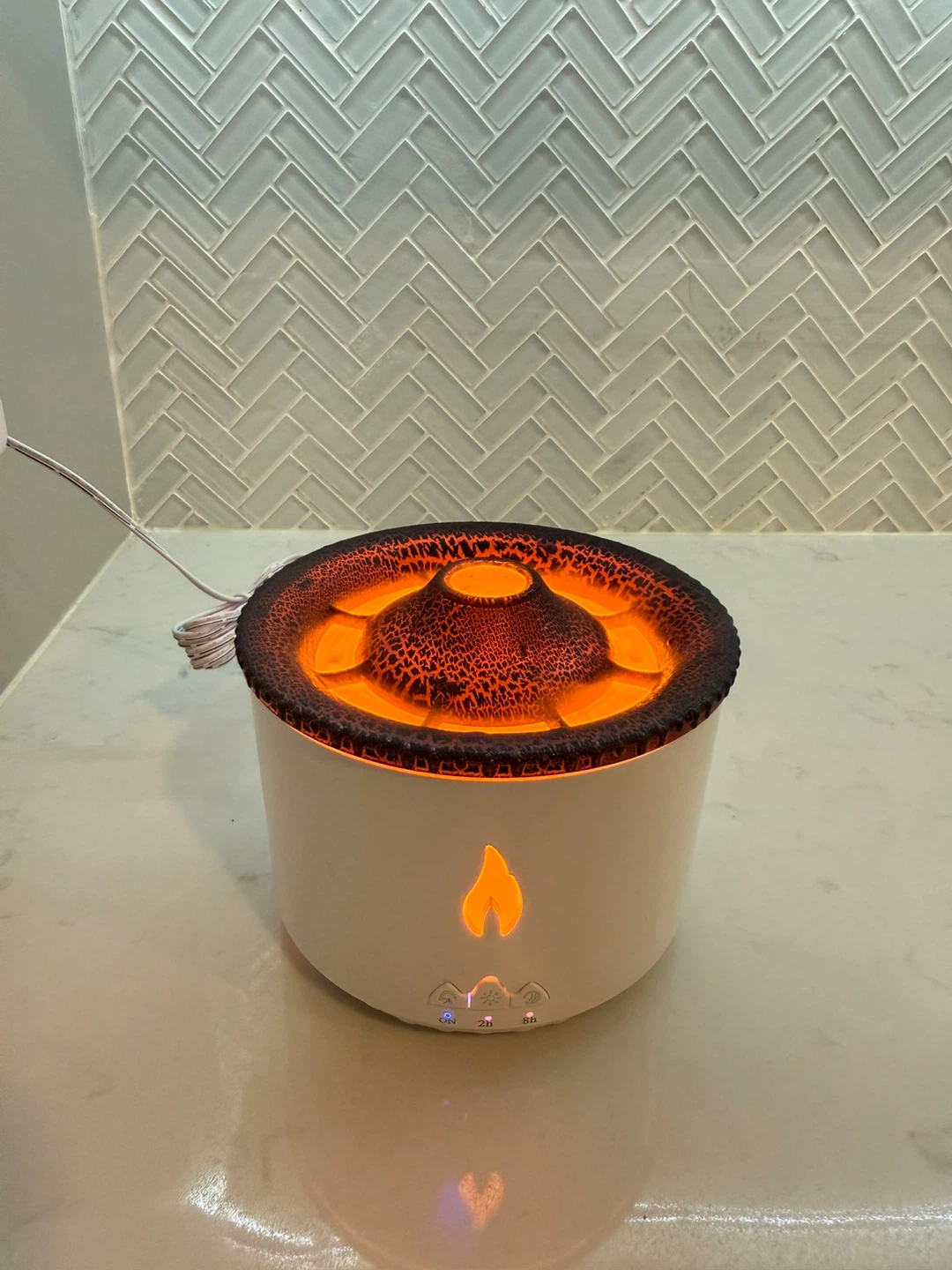 Flame Effect Aroma Diffuser humidifier - photo 2