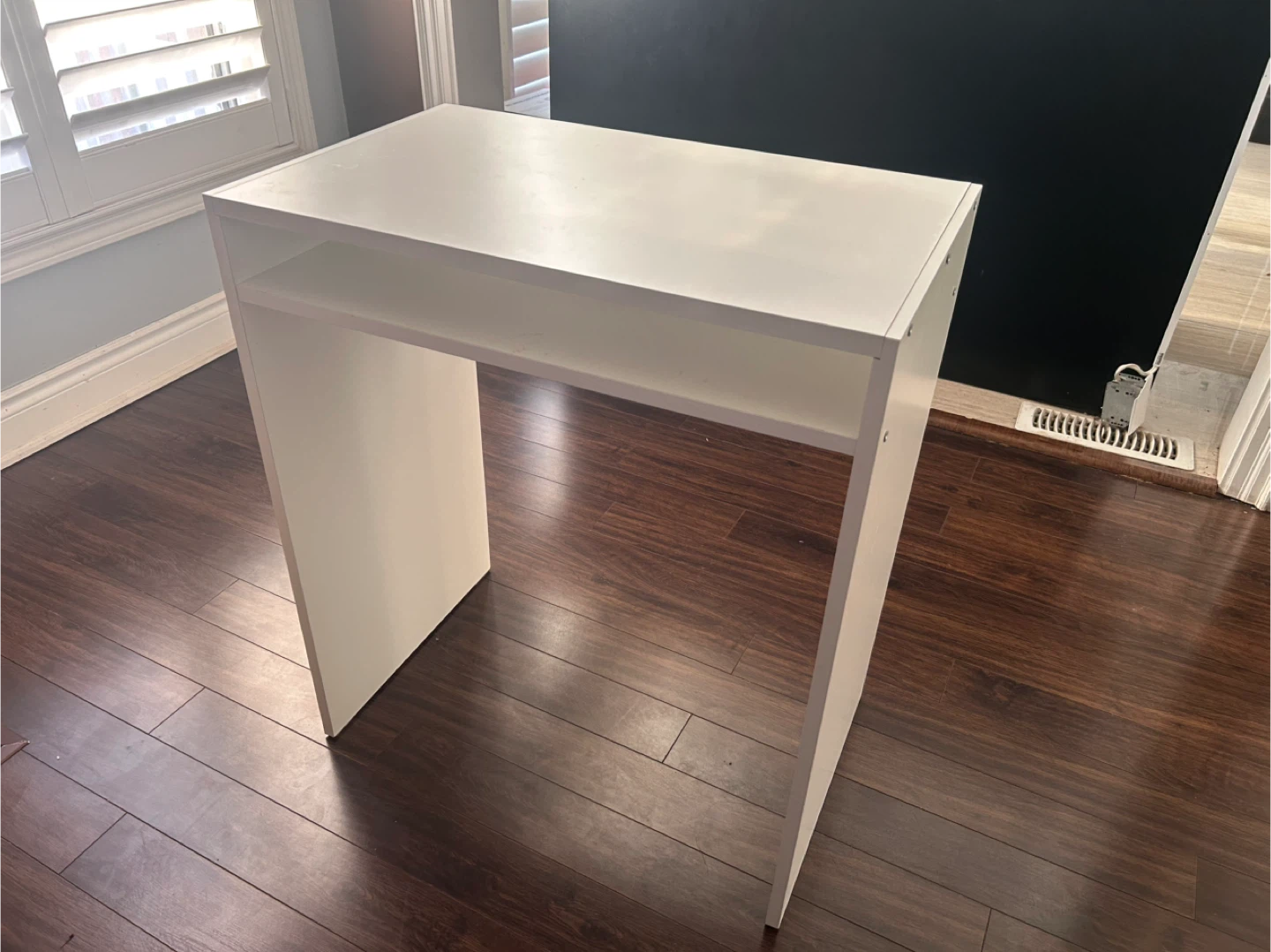 White Console Table with Shelf