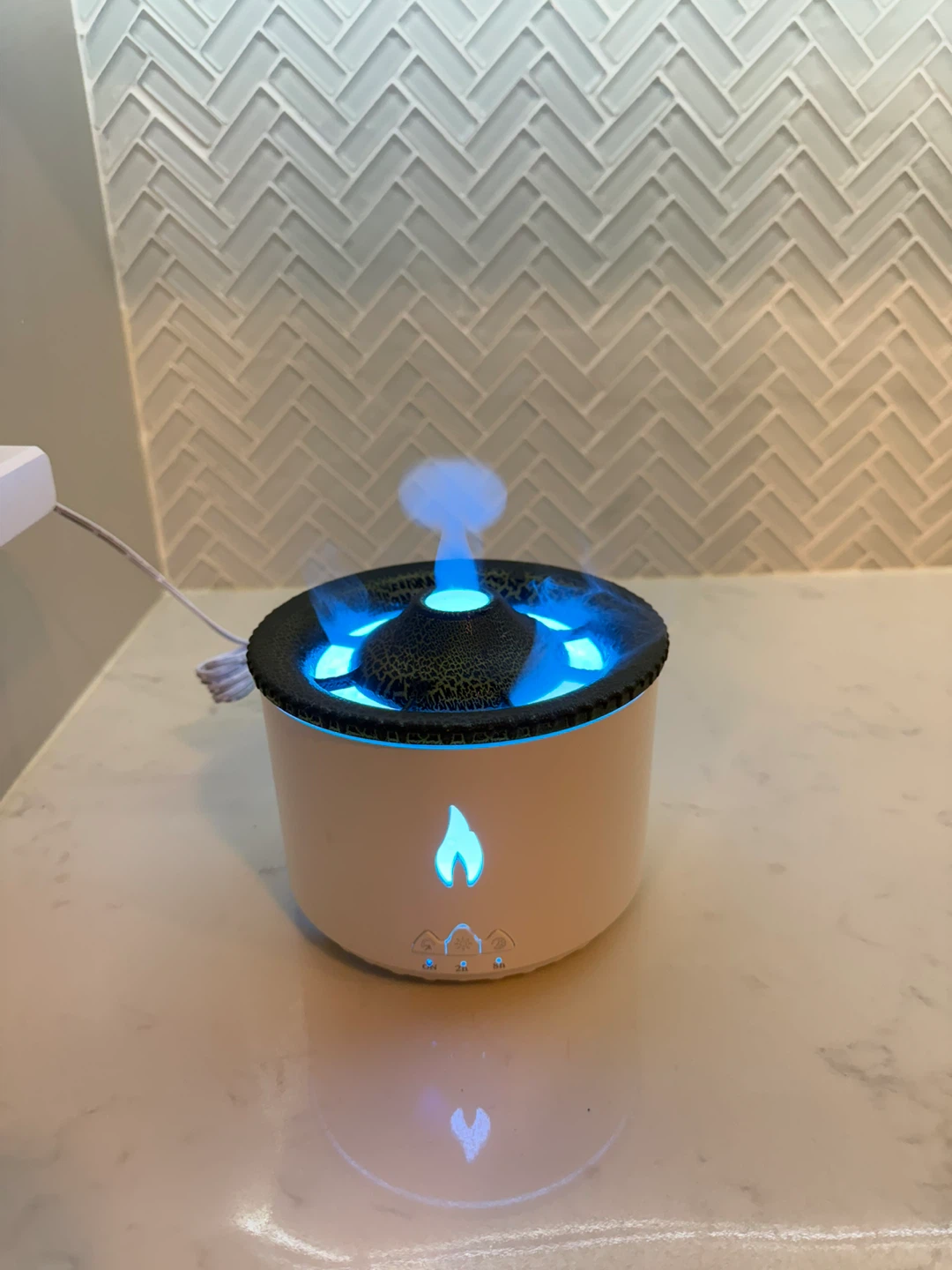 Flame Effect Aroma Diffuser humidifier - photo 5