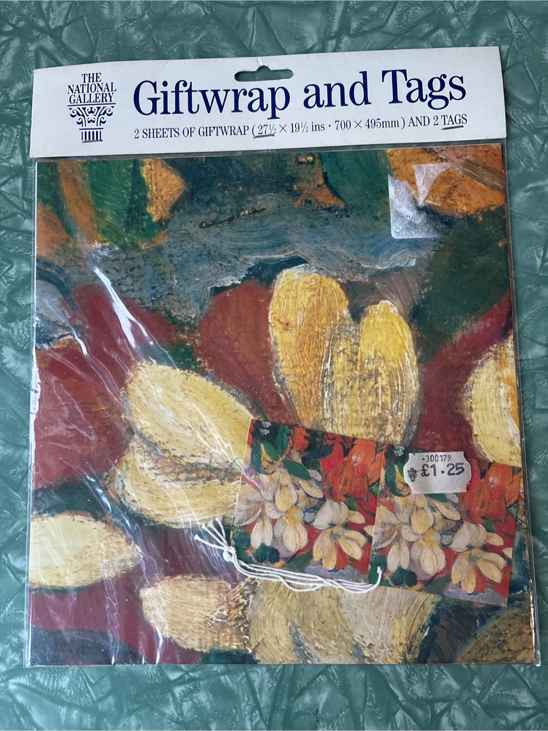 🏆The National Gallery Giftwrap and Tags Vintage