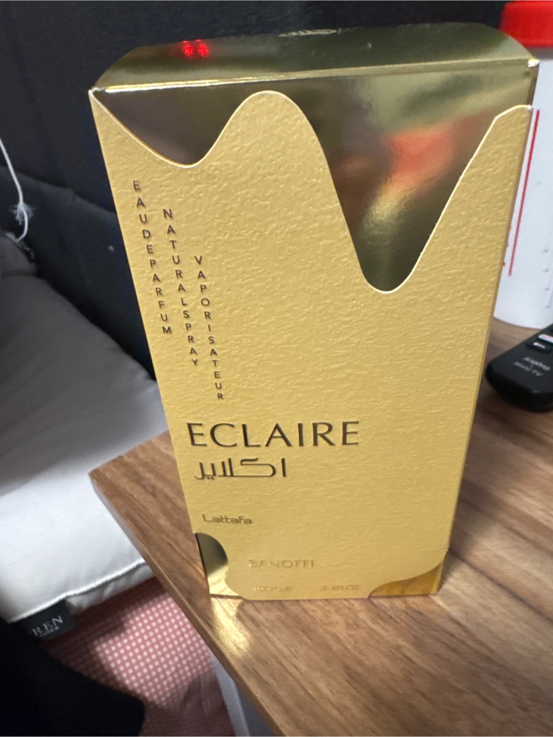 Eclaire Eau De Parfum by Lattafa