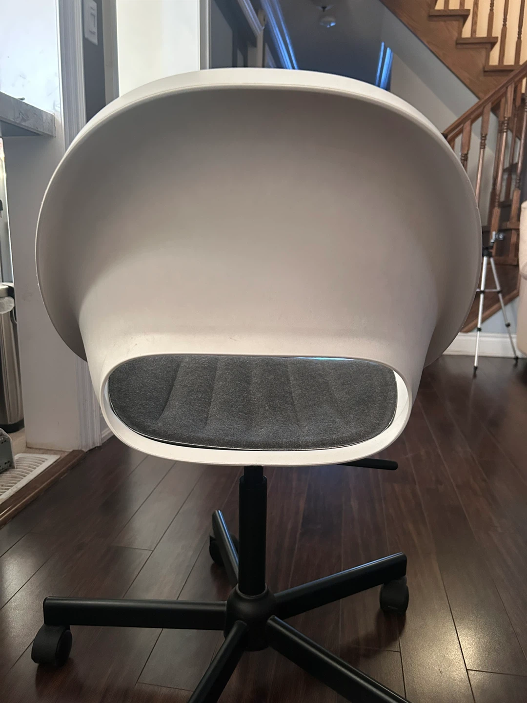 Children’s desk chair with pad - photo 5
