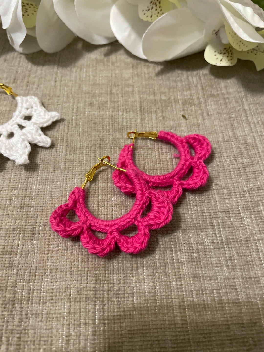Handmade Crochet Hoop Earrings - Pink & White🏆 - photo 2