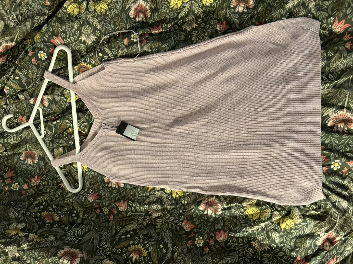 NWT Dynamite V-Neck Ribbed Tank Top - XS - photo 2
