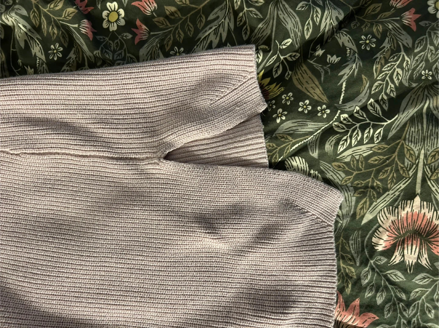 NWT Dynamite V-Neck Ribbed Tank Top - XS - photo 4