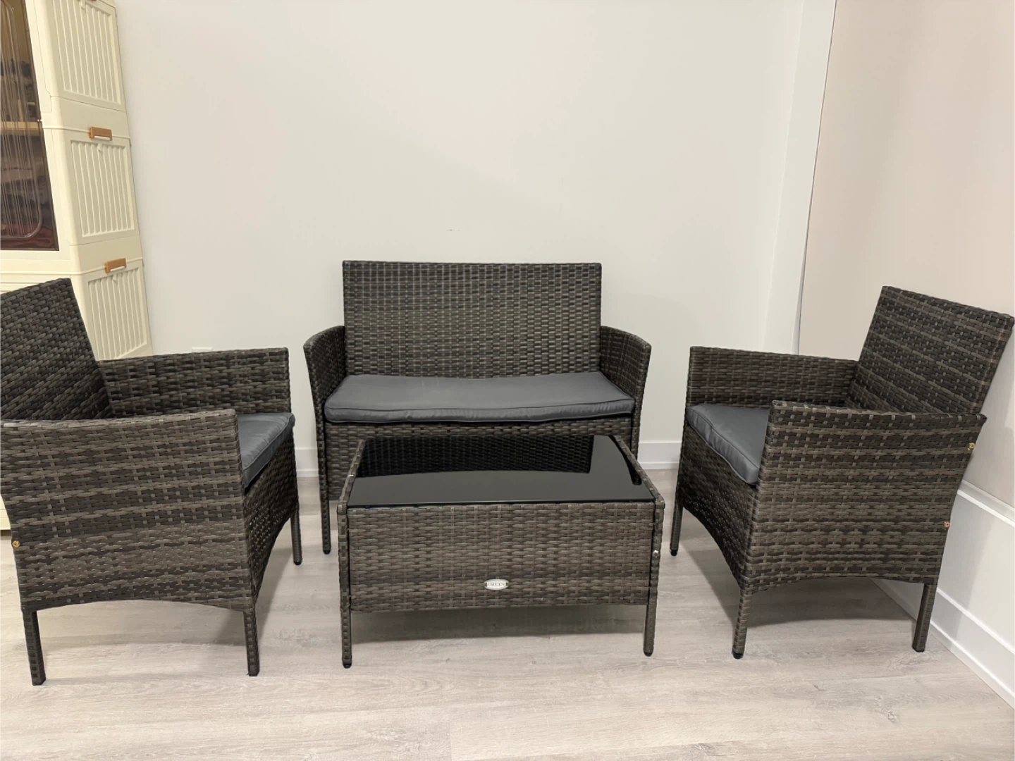 4 pc furniture set