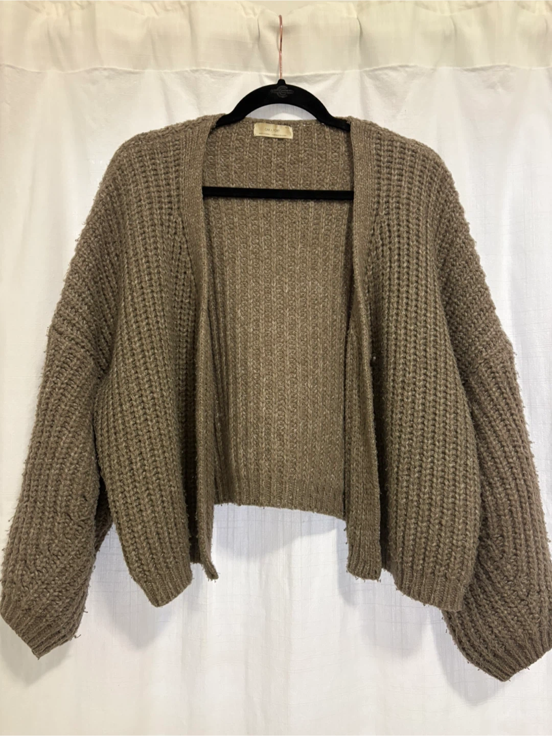 Aritzia, Little Mountain, Oak and Fort Closet Clean Out - photo 2