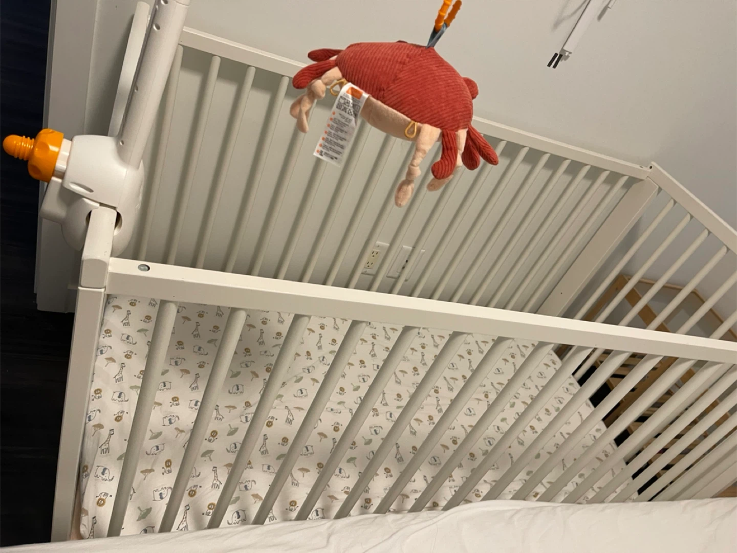 White crib (GULLIVER) with the mattress - photo 2