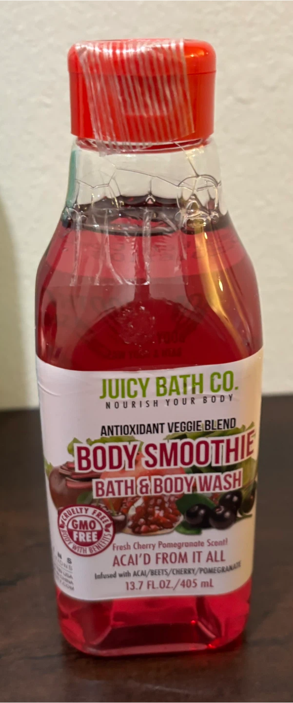 NEW Juicy Bath Co.  Body Smoothie - Bath & Body Wash