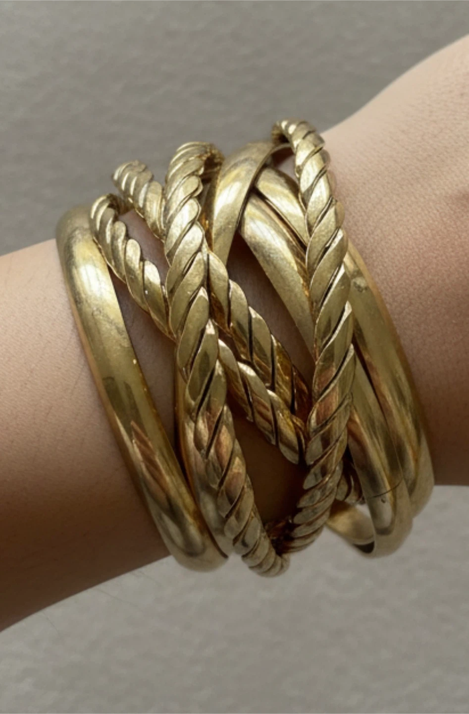 Vintage Set of 6 Gold Tone Bangle Bracelets - photo 5