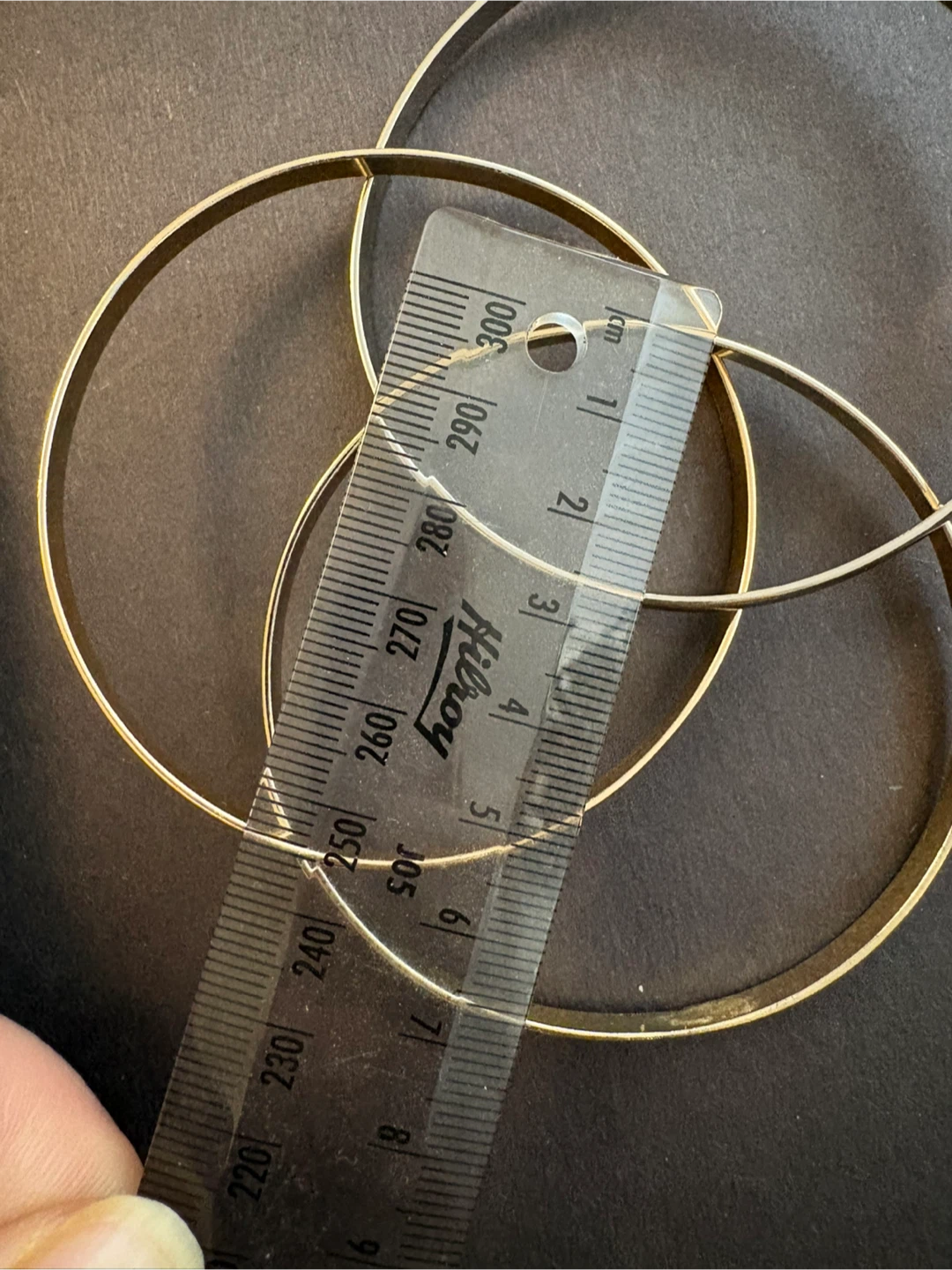 Vintage Set of 3 Gold Tone Bangle Bracelets - photo 4