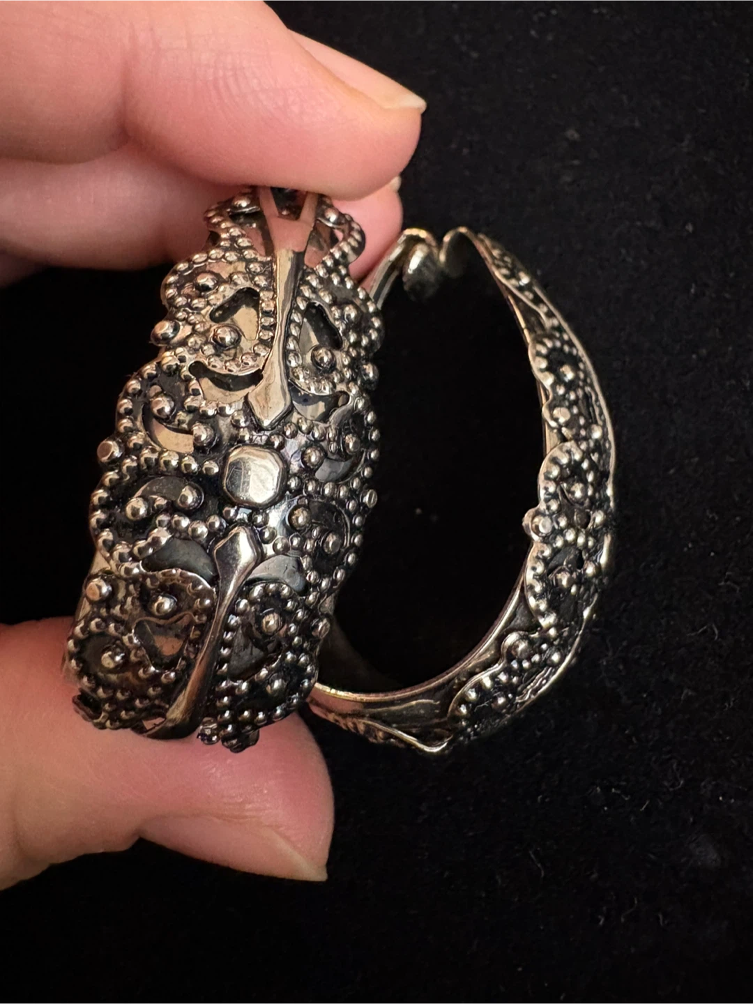 Vintage Ornate Silver-Tone Hoop Earrings