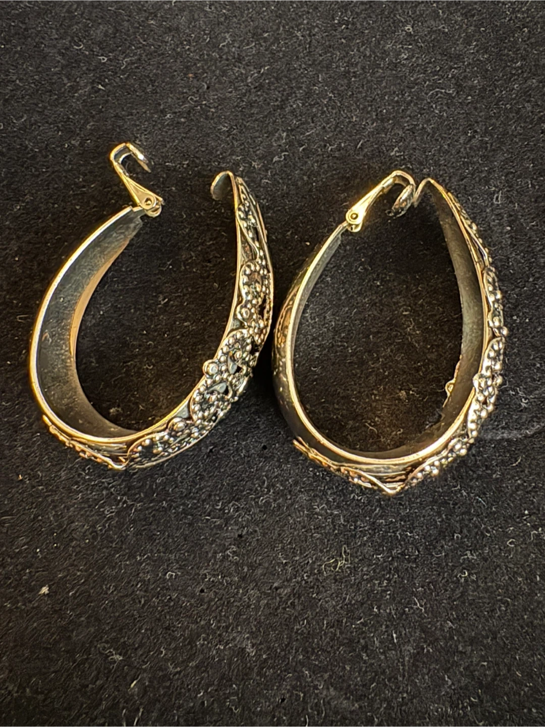 Vintage Ornate Silver-Tone Hoop Earrings - photo 2