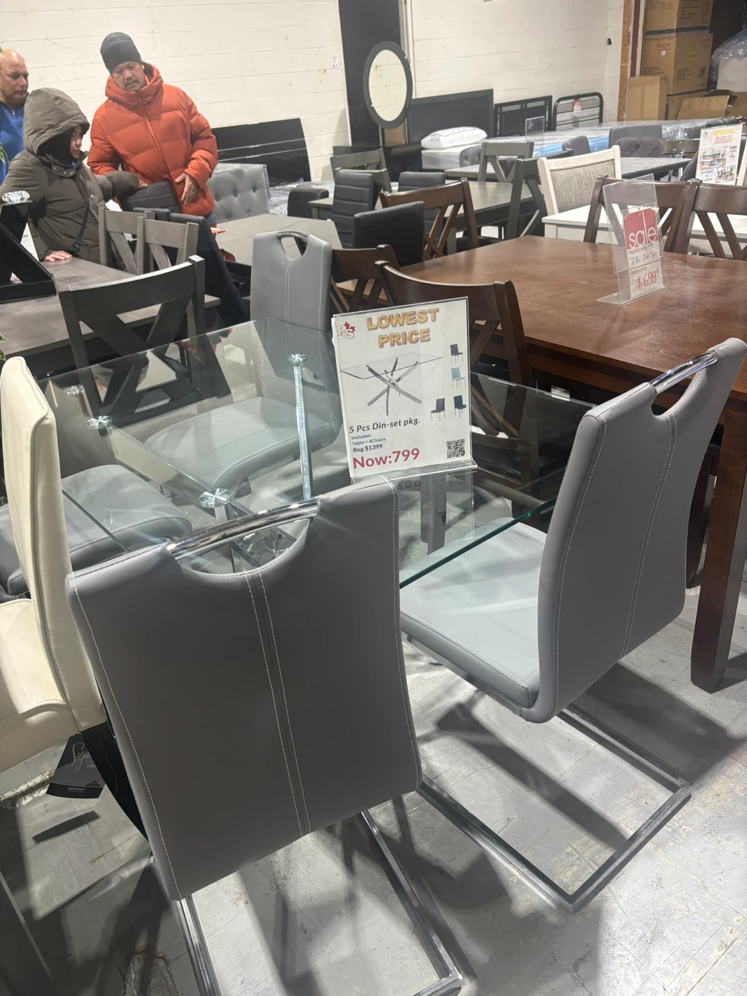 5 Pcs Din-set. Dining Table & 4 Chairs