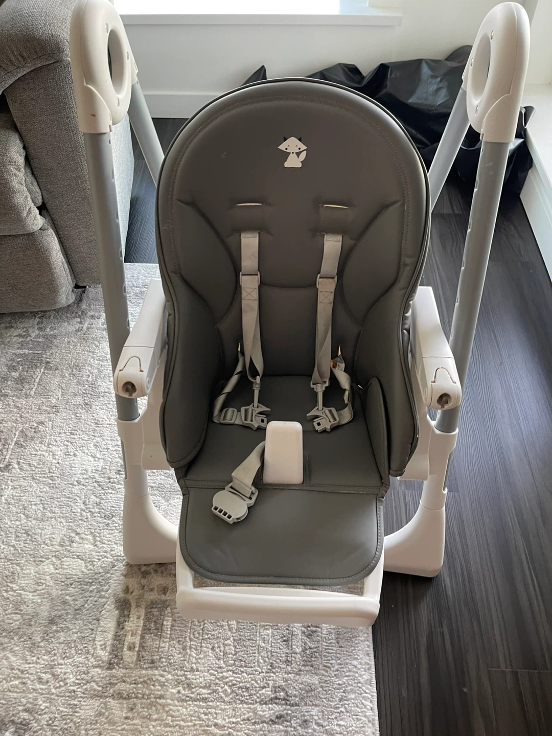 SwellFoX Baby High Chair - photo 2