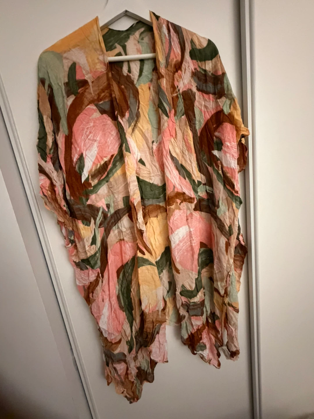 Abstract Print Kimono Cardigan