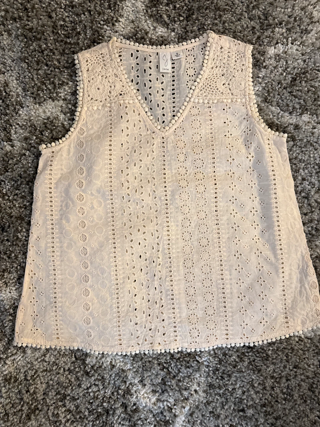 Joie Women's Eyelet Sleeveless V-Neck Top Size S