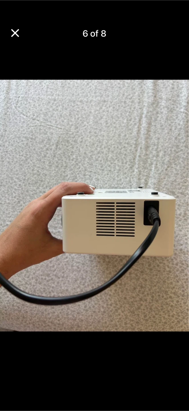 White Portable Mini Projector - photo 4