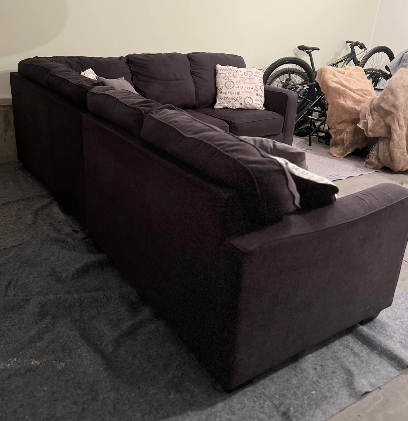 Charcoal 3-piece Sectional - 91" x 119" - photo 5