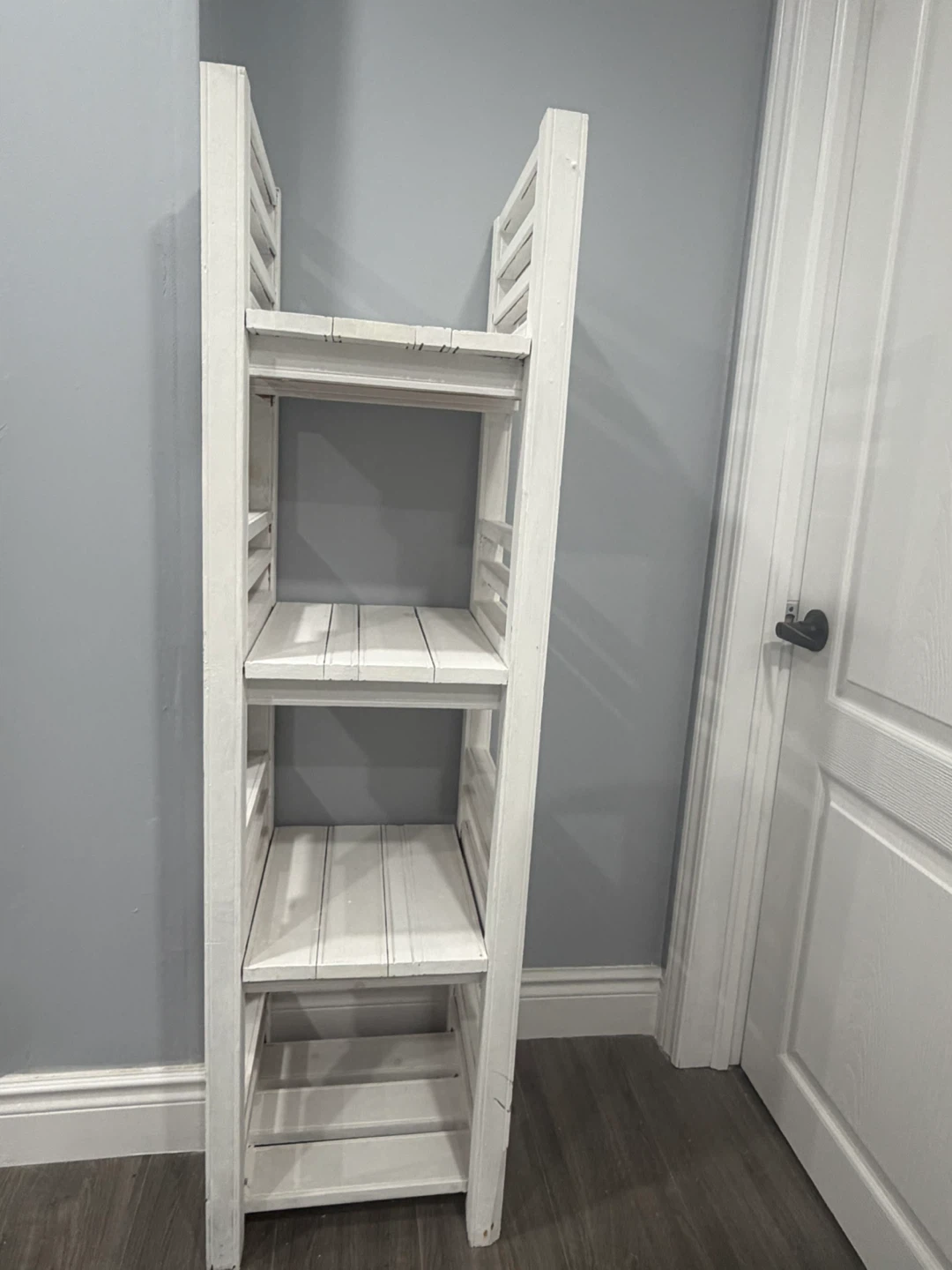 White Ladder Shelf