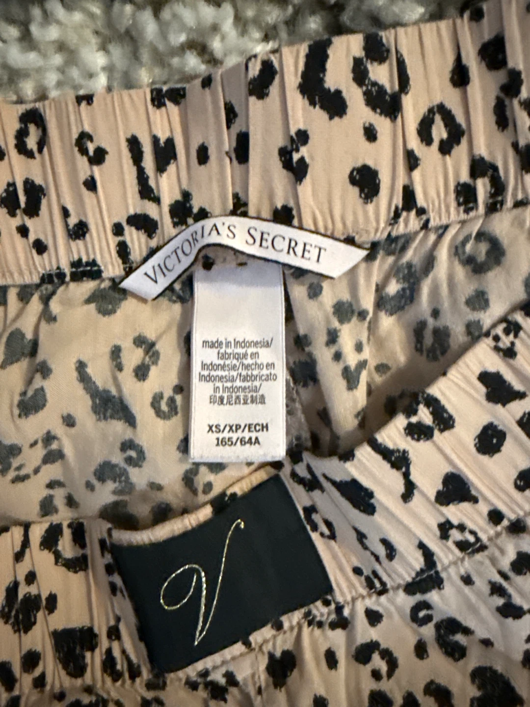 Victoria's Secret Pajama Set - Black T-shirt & Leopard Shorts - photo 3