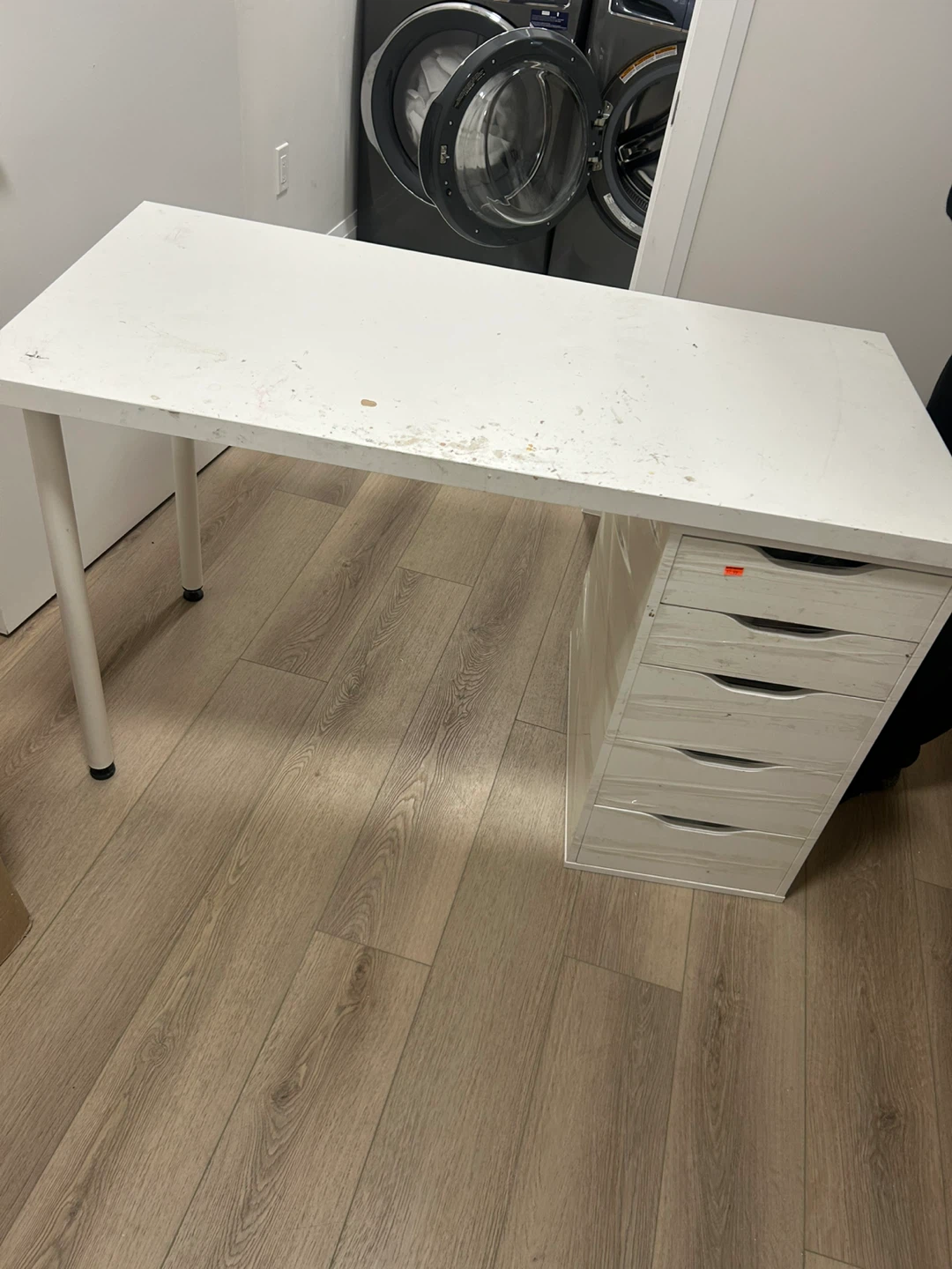 White Desk with Drawer Unit
