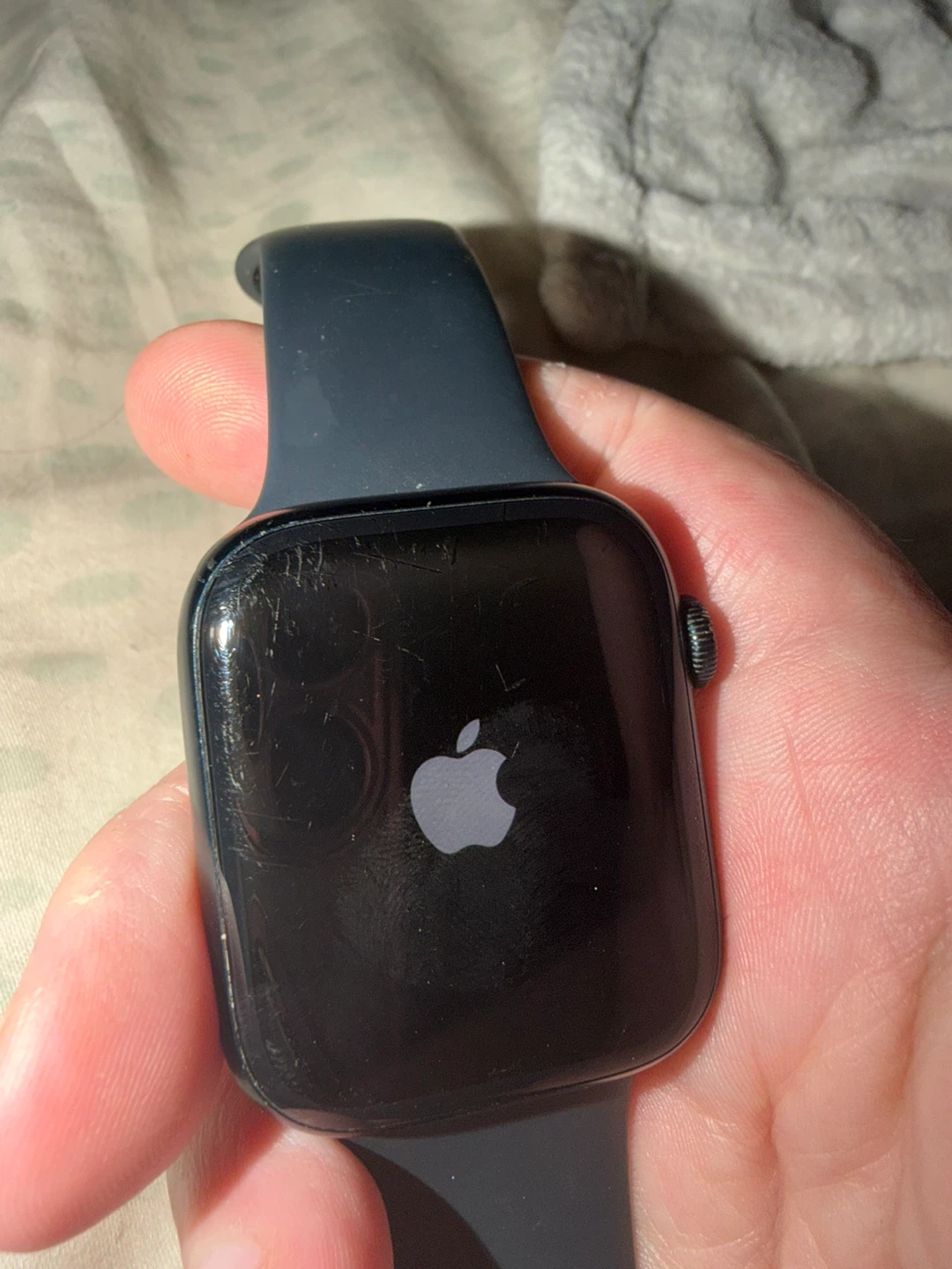 Apple Watch Series 7 - photo 3