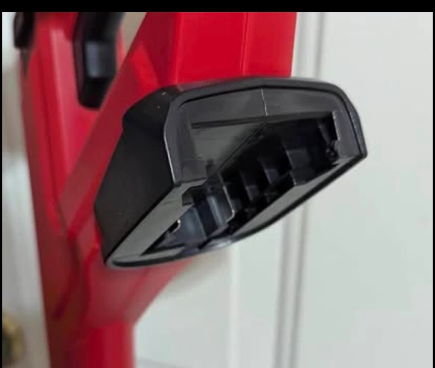Compatible for Milwaukee 20V Battery - photo 3