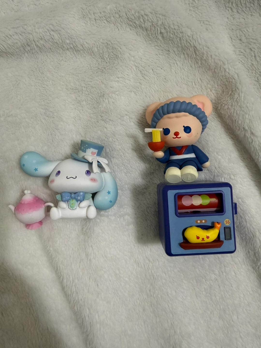 Miniso figures Cinnamoroll and ramen teddy bear 🏆