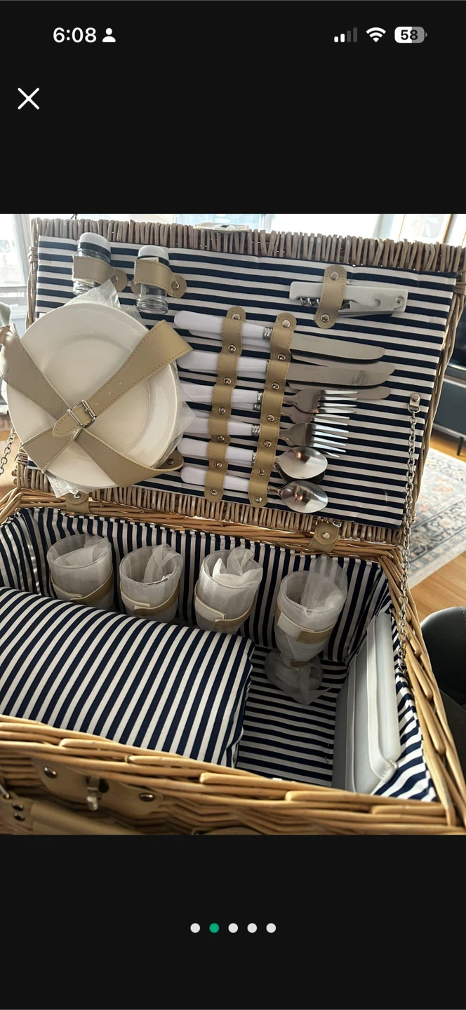 Wicker Picnic Basket Set - photo 2