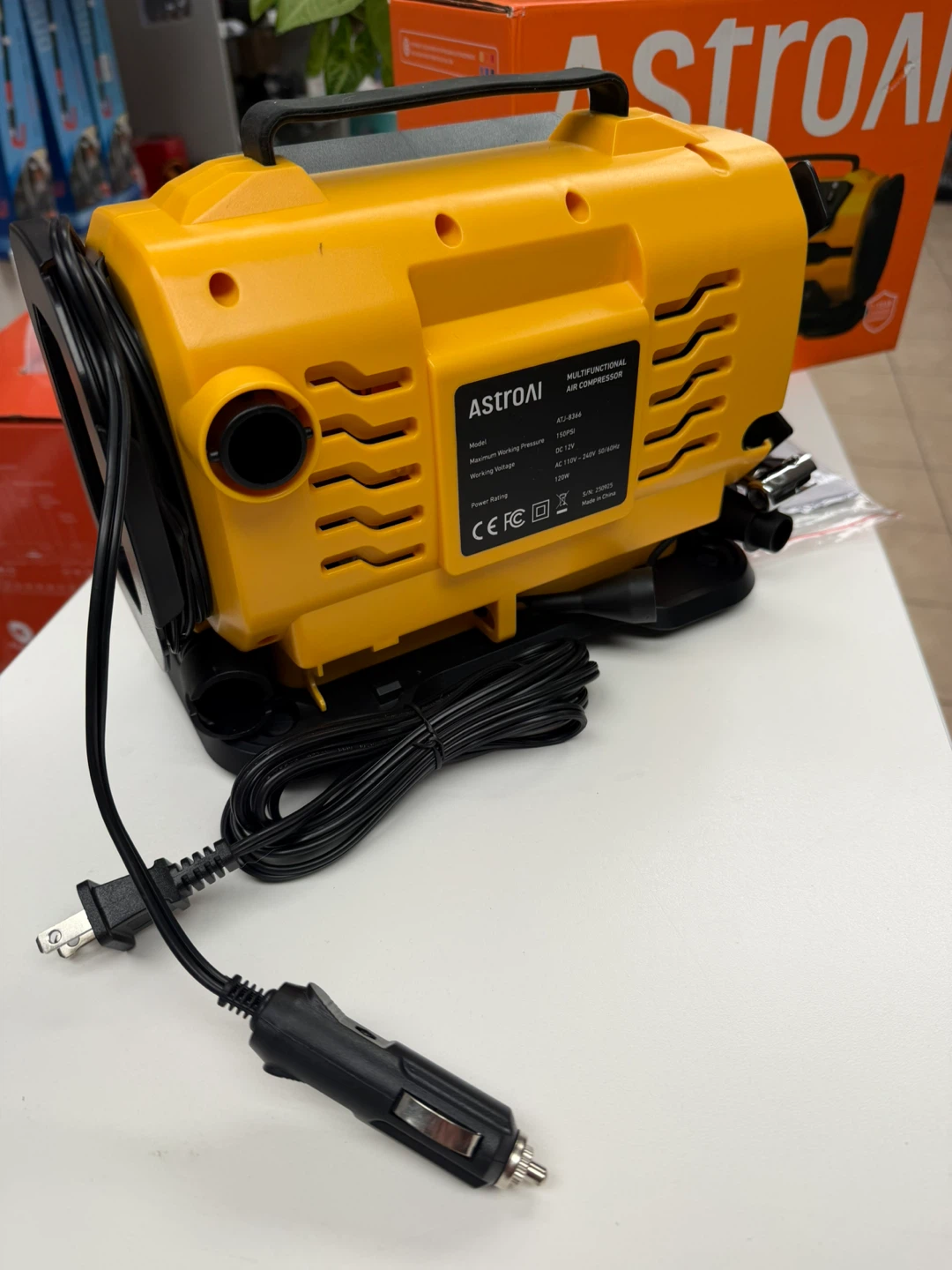 ASTROAI Multifunctional Air Compressor - photo 3