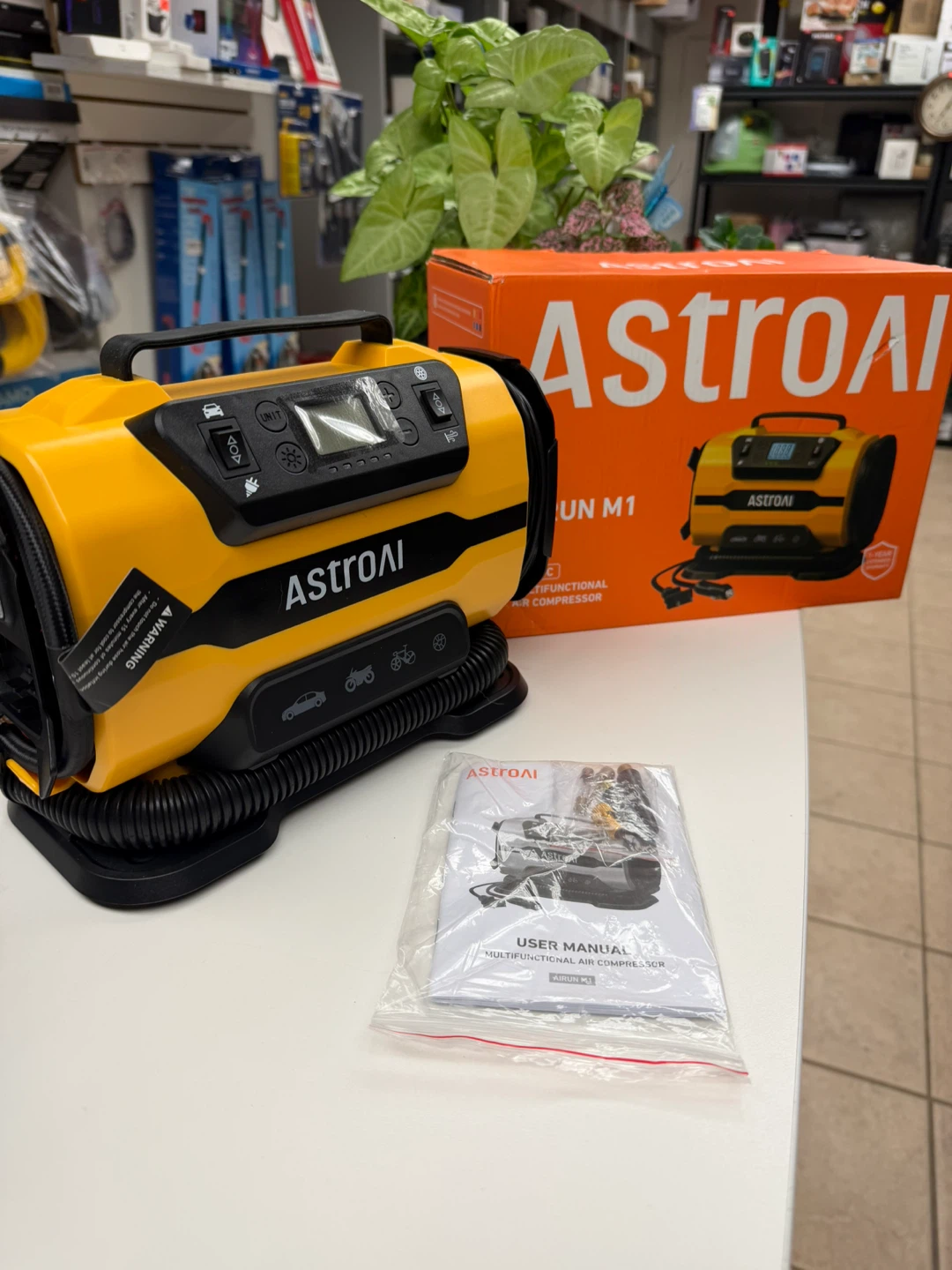 ASTROAI Multifunctional Air Compressor - photo 2