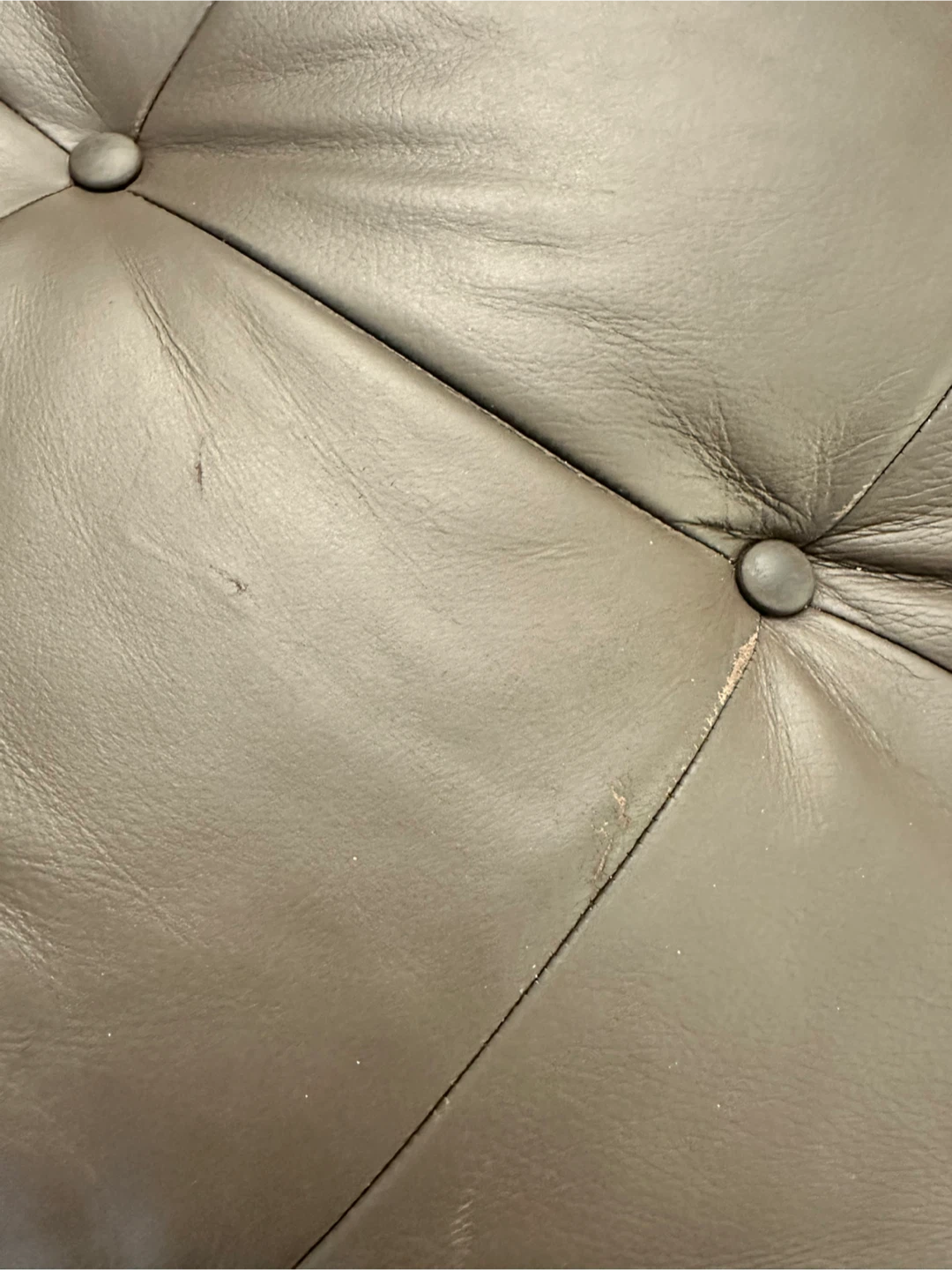 Leather sofa for 3 people - photo 3