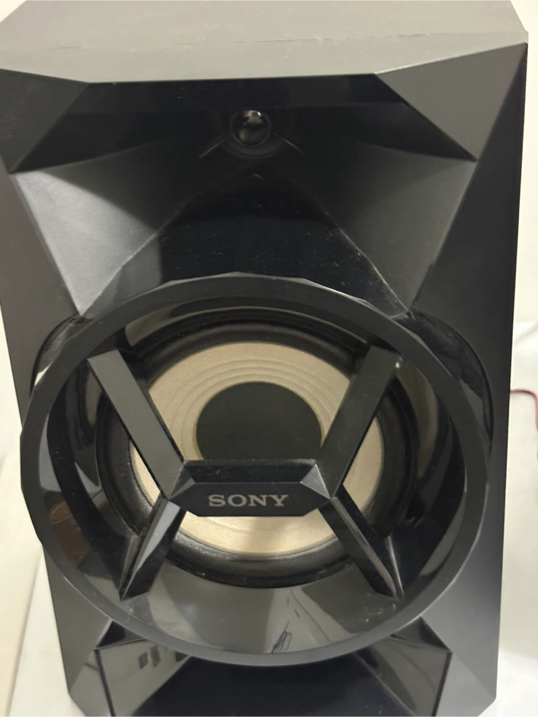 Sony MHC-EC609iP Home Audio System - photo 3