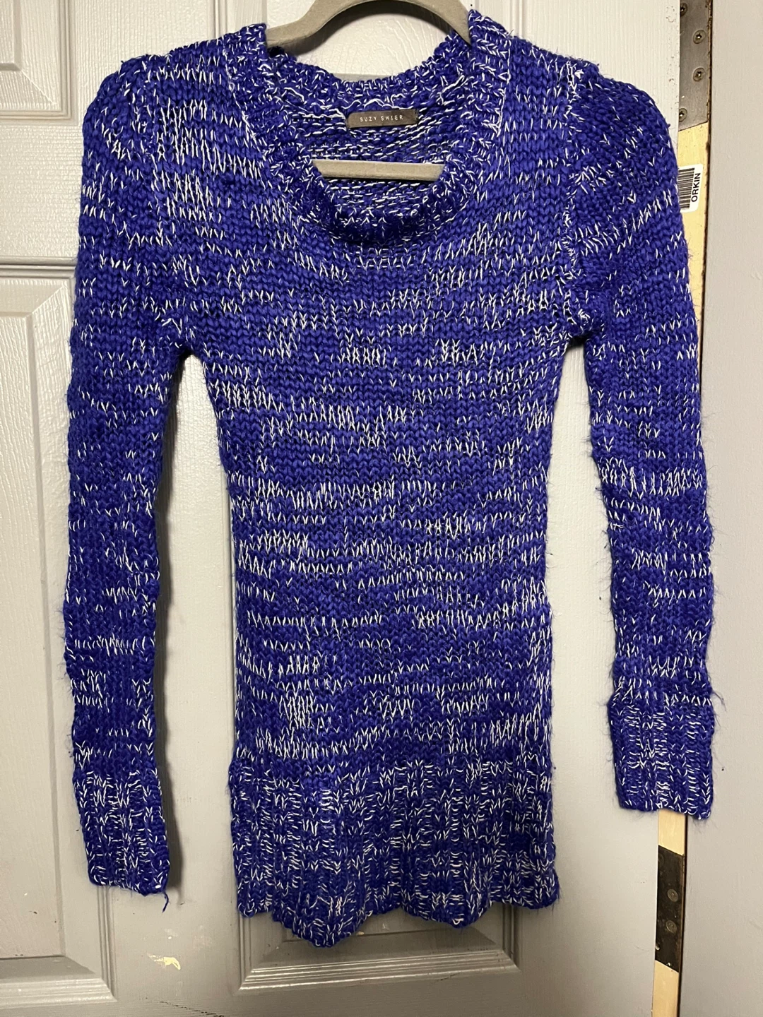 Suzy Shier Blue and White Knit Sweater (S)