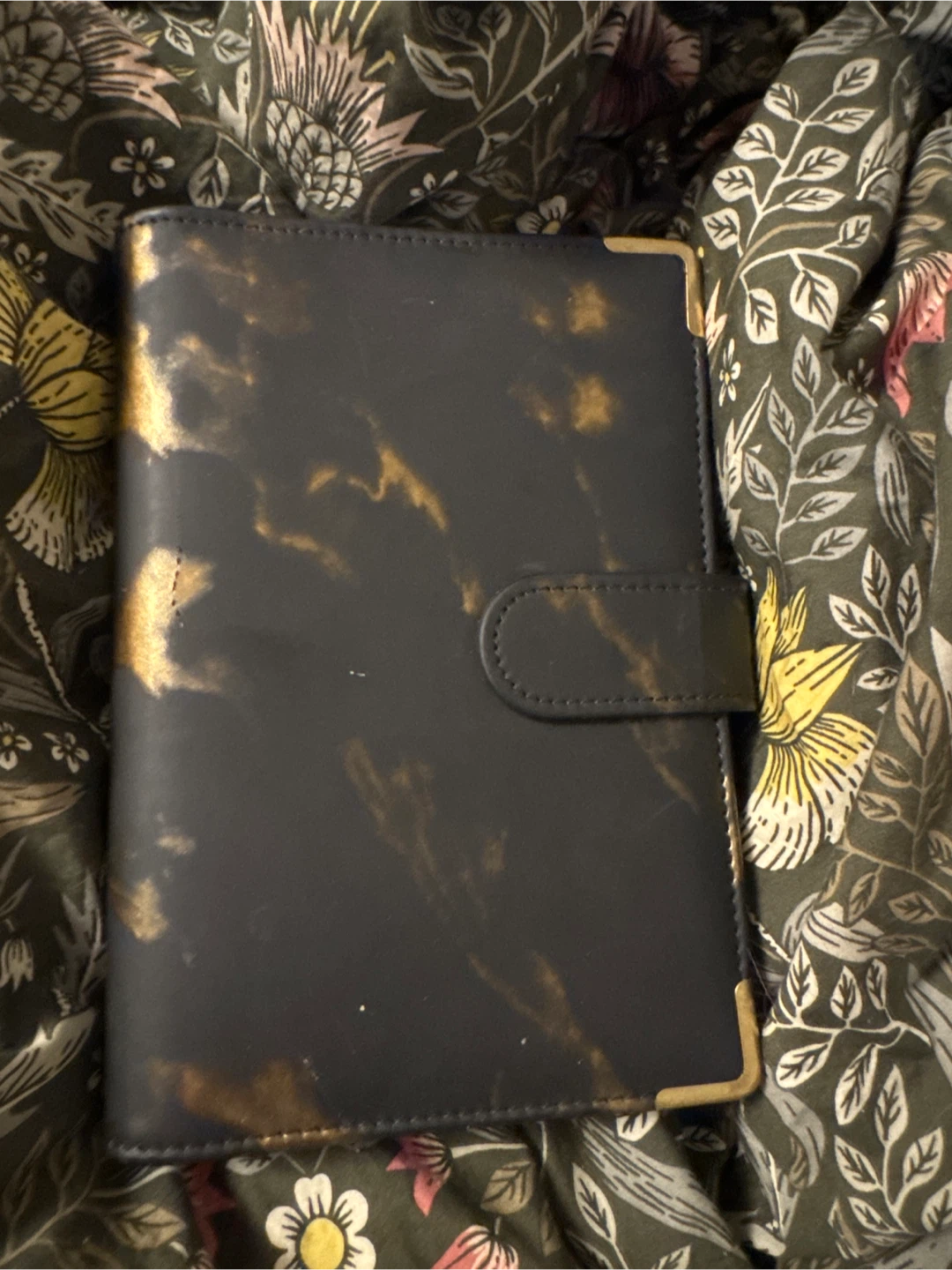 Budget Binder with Zipper Pouches and Lables