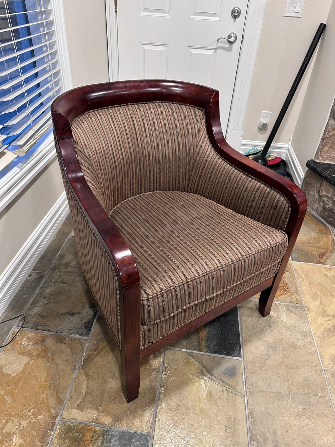 Club Chair with Striped Fabric Upholstery and Wooden Frame - photo 2