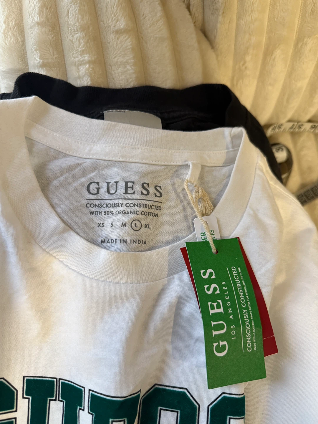 Guess "81" Tiger Graphic T-Shirt - photo 4