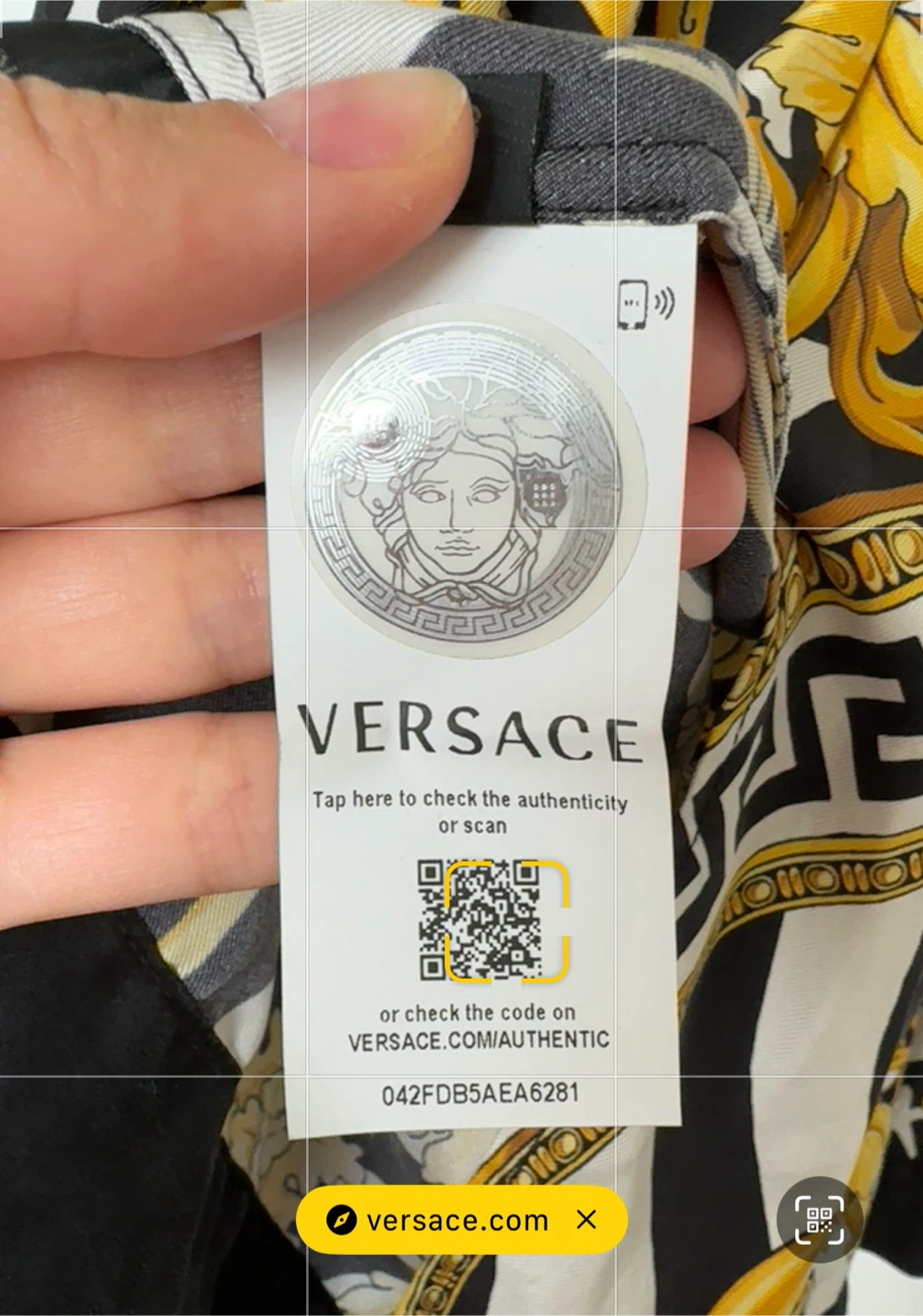 Authentic Versace Print Pleated Skirt Size 42 - photo 3